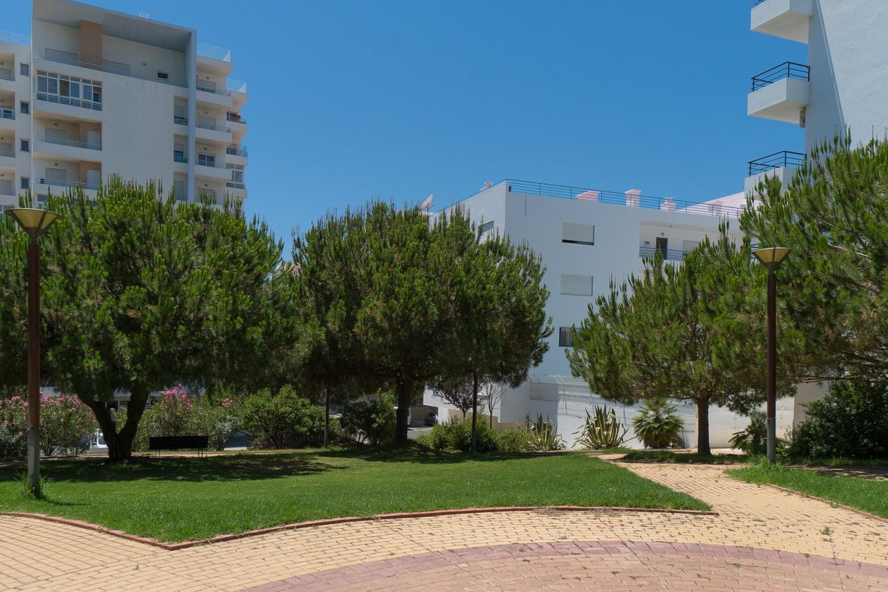Colina Ferias- Garagem & Wifi Daire Quarteira Dış mekan fotoğraf